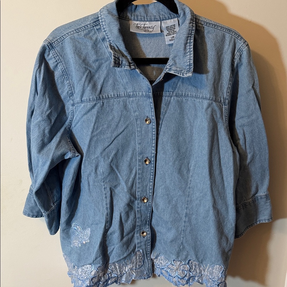 Light Blue Denim Button-Front Jacket with Embroidered Hem